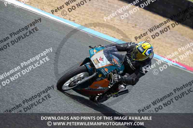 enduro digital images;event digital images;eventdigitalimages;mallory park;mallory park photographs;mallory park trackday;mallory park trackday photographs;no limits trackdays;peter wileman photography;racing digital images;trackday digital images;trackday photos